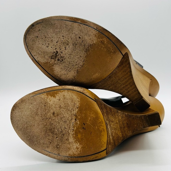 Chloe Black and Tan Wedge Slingback Sandals with Leather Cross-Strap Est SZ 10 - Picture 8 of 15